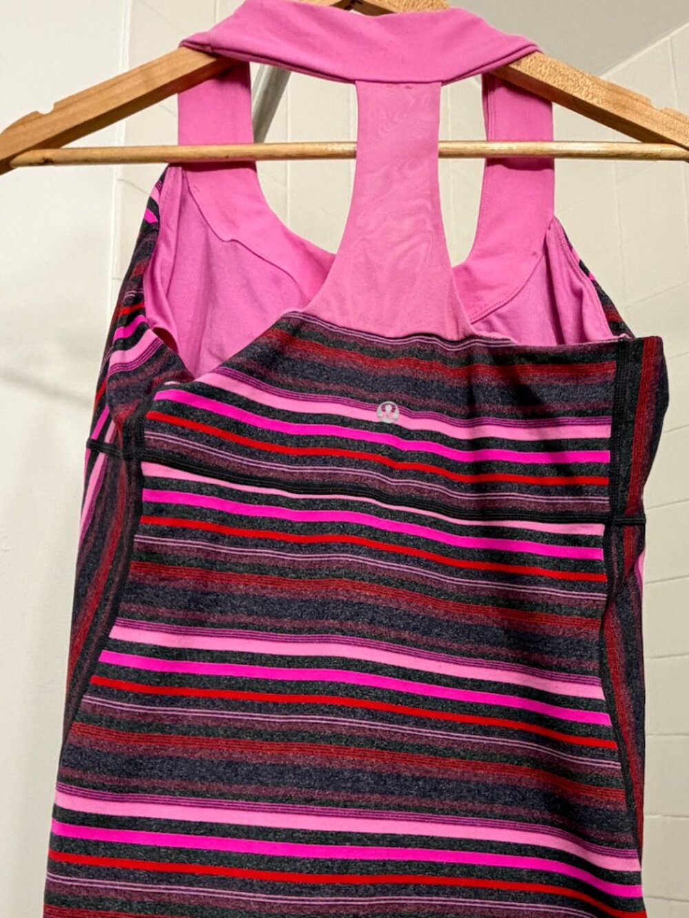 Lululemon Scoop Neck Tank